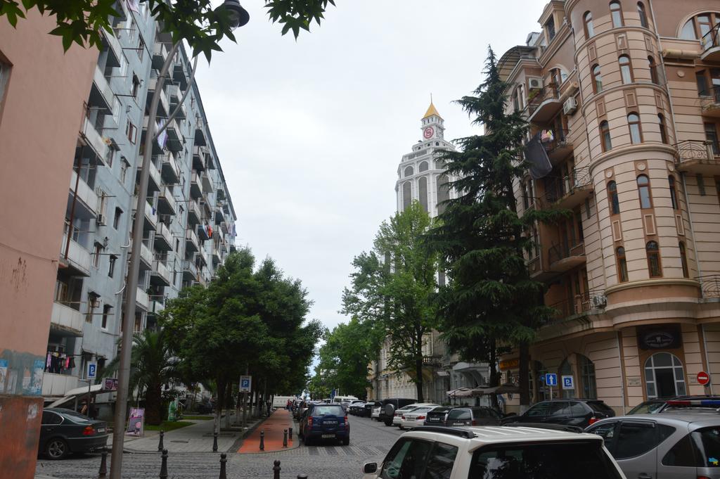 Апартаменты Ираклий Батуми Номер фото